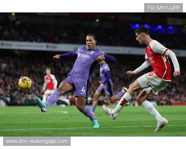 强强对话中的后腰表现：祖布门迪的比赛影响