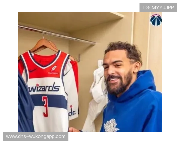 特雷·杨挡拆比库里更靠突破拉开防线带动进攻