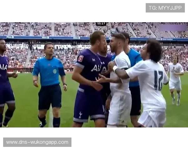 体育道德在足球规则中的体现：尊重对手、裁判与比赛精神的核心要求