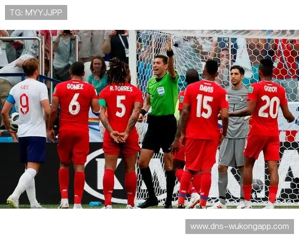 中圈开球规则详解及裁判判罚关键点解析