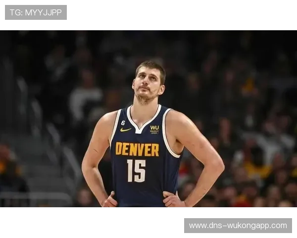 奥尼尔篮下强打压制约基奇 力量终结显著差异