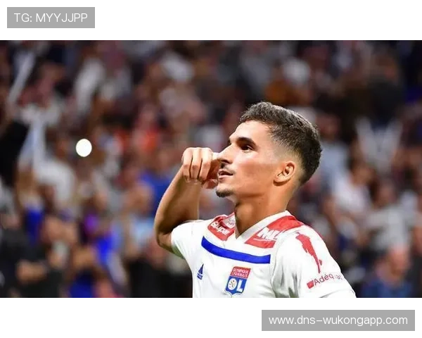 弗拉霍维奇：从佛罗伦萨天才到尤文锋线核心的生涯全景复盘